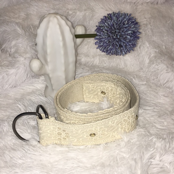 Fabric Floral Belt with Rhinestone Embellishments - Picture 2 of 7